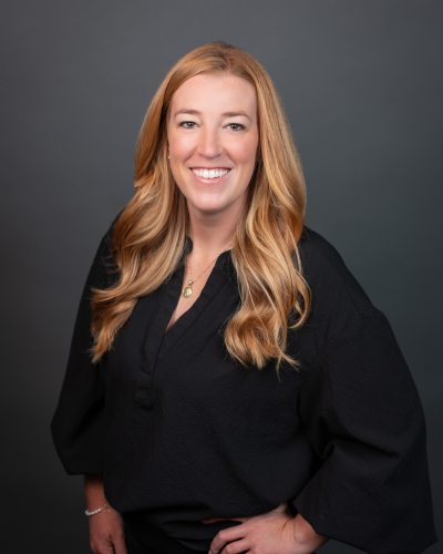 Kara Gelven head shot